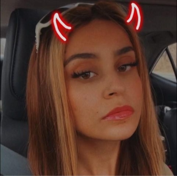 Meet your Posher, Bridget - Picture 1 of 1